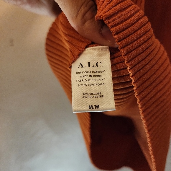 New A.L.C.Asher cropped ribbed-knit top size M - Picture 5 of 6